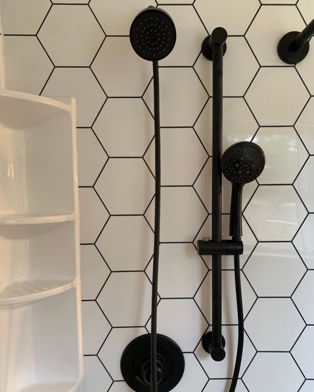 Popular Shower Installation Designs For Bathroom Upgrades